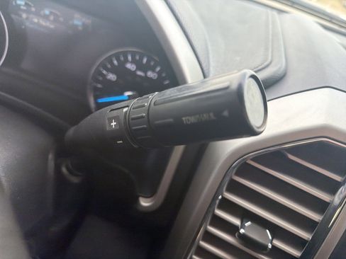 Used 2017 Ford F250 Lariat w/ Chrome Package image 24