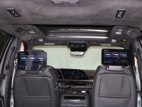 Certified 2022 Cadillac Escalade ESV Sport Platinum w/ LPO, ONYX Package AWD/4WD image 35