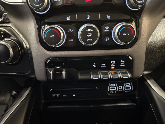 Used 2019 RAM 1500 Big Horn AWD/4WD image 20