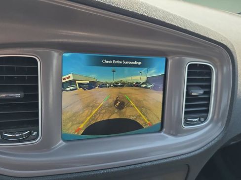 Used 2023 Dodge Charger SXT RWD image 19