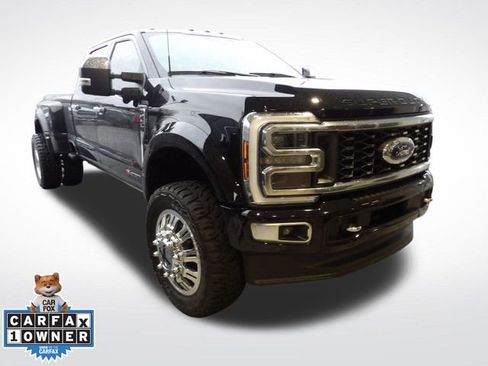 Used 2024 Ford F450 Limited w/ FX4 Off-Road Package image 8