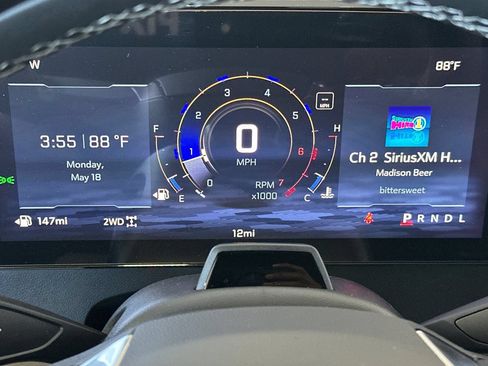 New 2026 Chevrolet Traverse LT w/ Enhanced Driving Package AWD/4WD image 32
