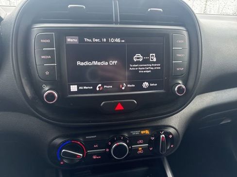 Used 2022 Kia Soul LX w/ Technology Package image 22