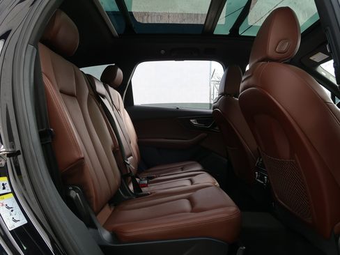 Used 2018 Audi Q7 3.0T Prestige image 53