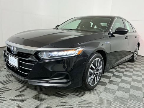 Used 2021 Honda Accord Hybrid image 2