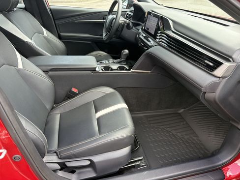 Certified 2025 Toyota Camry SE FWD image 23