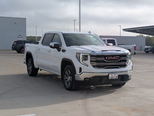 Used 2026 GMC Sierra 1500 SLT AWD/4WD image 7