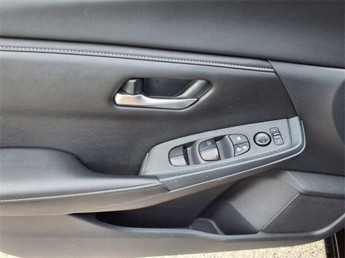 Certified 2025 Nissan Sentra SV w/ All-Weather Package image 3