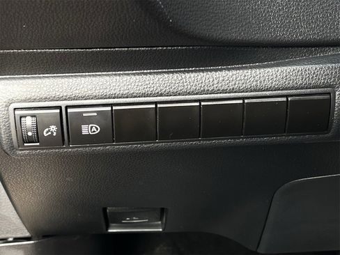 Used 2024 Toyota Corolla LE image 19