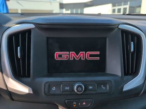 Used 2023 GMC Terrain SLE w/ Driver Convenience Package AWD/4WD image 14