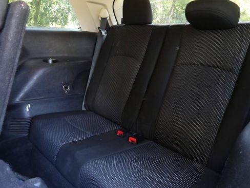 Used 2020 Dodge Journey SE w/ Blacktop Package FWD image 14