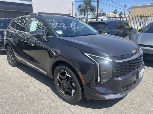 Used 2026 Kia Sportage EX w/ EX Panorama Roof Package FWD image 2