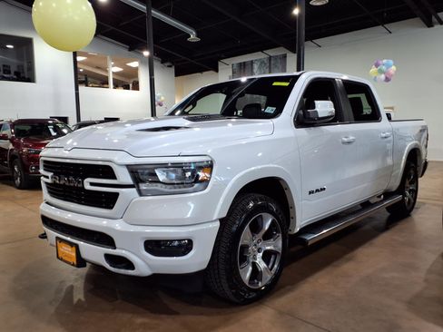 Used 2021 RAM 1500 Laramie w/ Sport Appearance Package AWD/4WD image 3