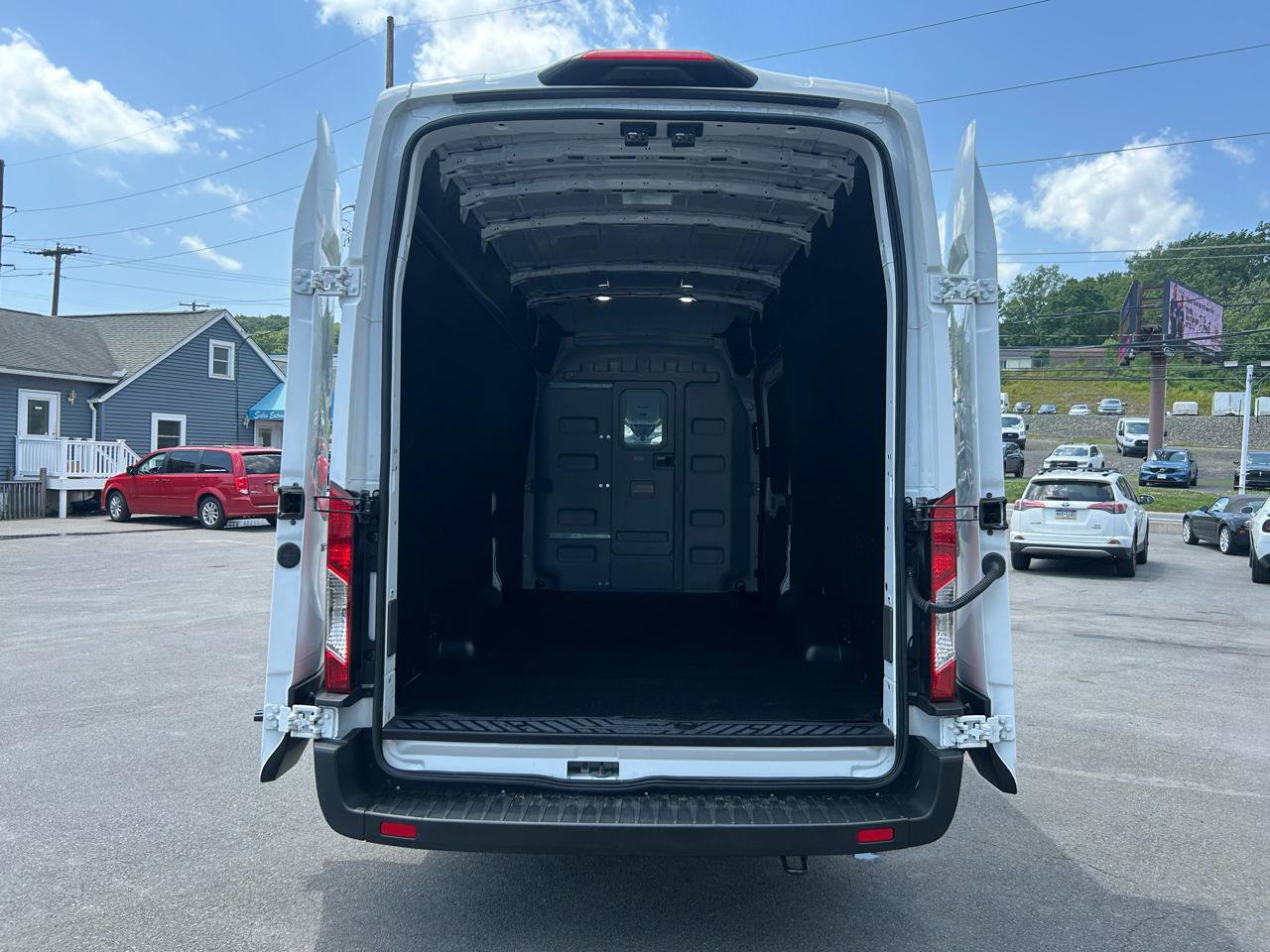 Used 2025 Ford Transit 250 148 High Roof Extended w/ Load Area Protection Package RWD image 33