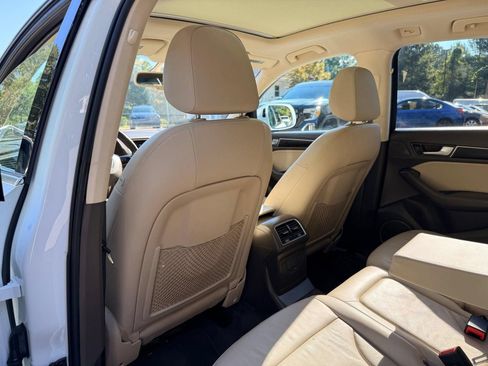Used 2017 Audi Q5 2.0T Premium Plus AWD/4WD image 30
