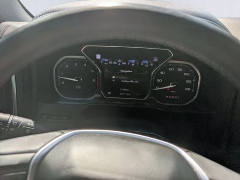 Used 2020 GMC Sierra 2500 SLT w/ Technology Package AWD/4WD image 30