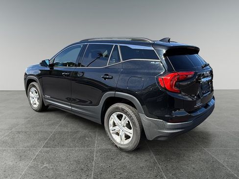 Used 2019 GMC Terrain SLE w/ Driver Convenience Package AWD/4WD image 3