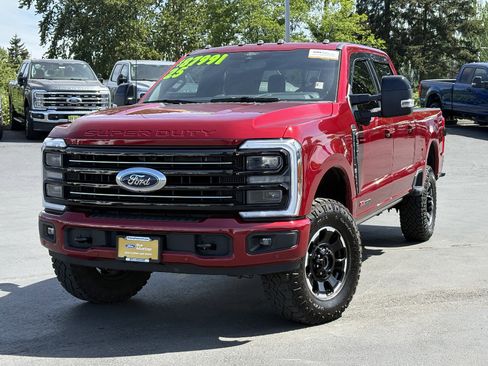 Certified 2025 Ford F350 Platinum w/ Tremor Off-Road Package AWD/4WD image 1