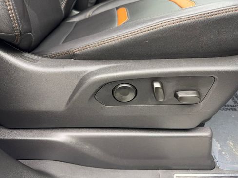 Used 2025 GMC Sierra 1500 AT4 AWD/4WD image 49