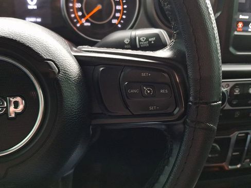 Used 2022 Jeep Wrangler Unlimited Sport AWD/4WD image 21
