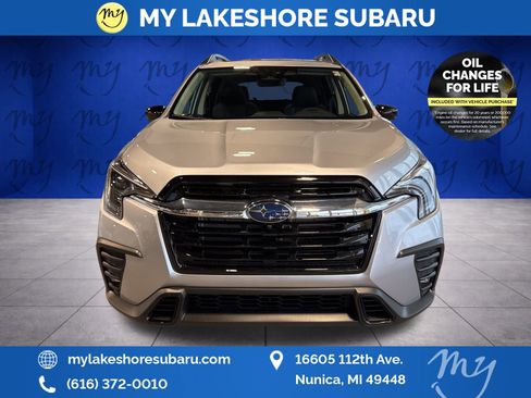 New 2026 Subaru Ascent Limited image 2
