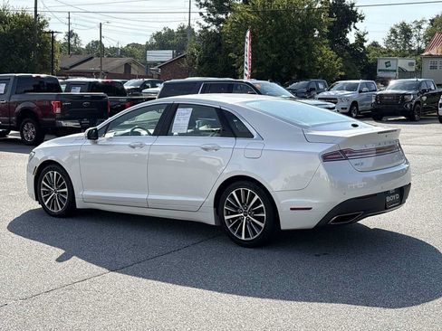Used 2019 Lincoln MKZ Premiere FWD image 8