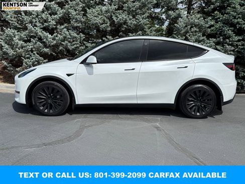 Used 2023 Tesla Model Y Long Range AWD/4WD image 4