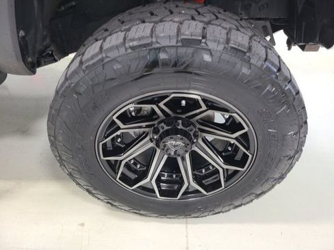 Used 2018 Toyota Tacoma TRD Pro AWD/4WD image 41