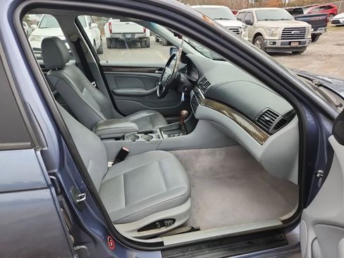 Used 2000 BMW 323i Sedan image 21