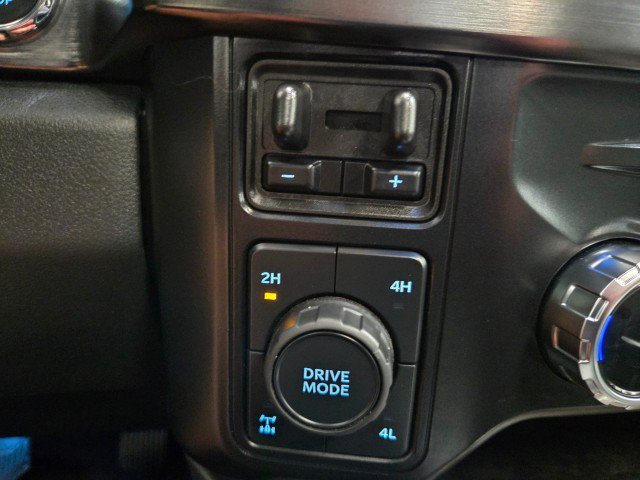 Used 2024 Ford F250 Lariat w/ Lariat Ultimate Package AWD/4WD image 51