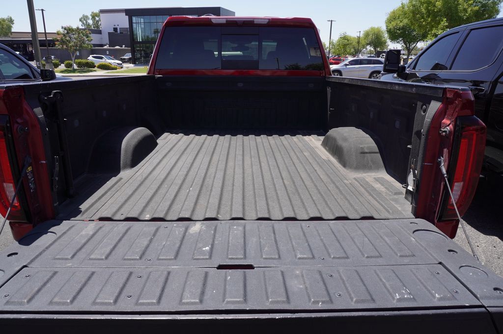 Used 2022 GMC Sierra 3500 Denali AWD/4WD image 10