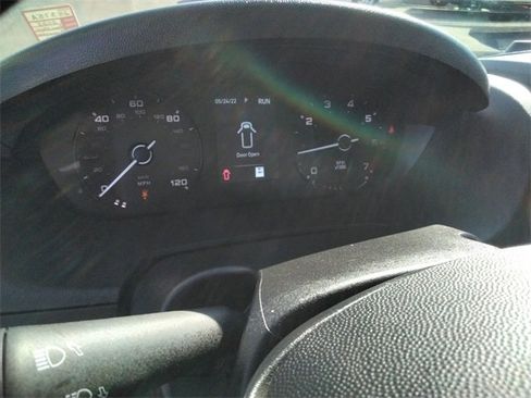 Used 2025 RAM ProMaster 2500 w/ Convenience Group image 25