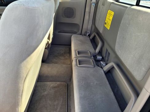 Used 2007 Toyota Tacoma PreRunner RWD image 12