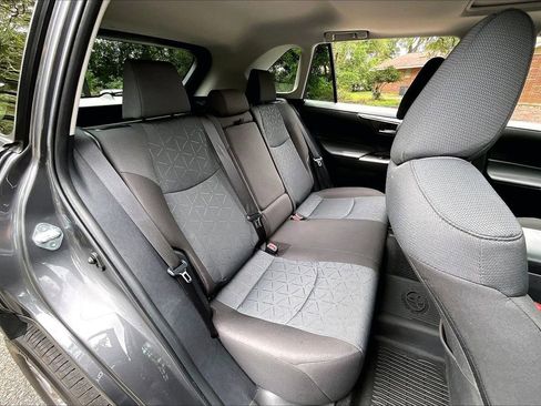 Used 2025 Toyota RAV4 XLE w/ Convenience Package FWD image 22