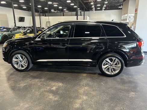 Used 2023 Audi Q7 3.0T Premium Plus w/ Premium Plus Package AWD/4WD image 5