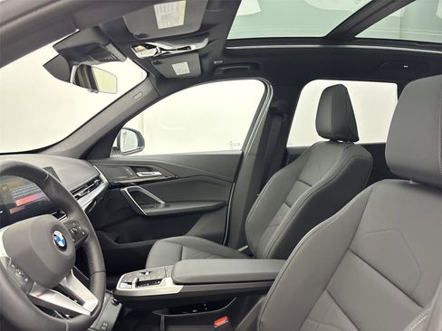 New 2026 BMW X1 xDrive28i w/ Convenience Package AWD/4WD image 24