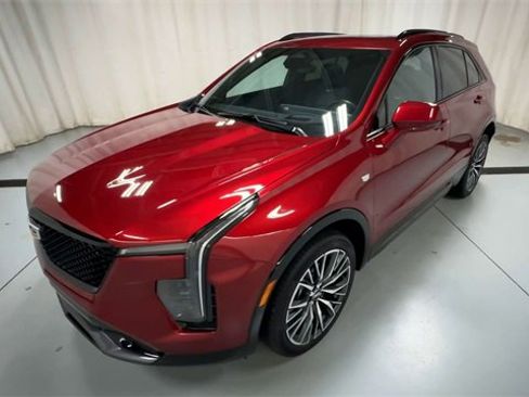 Certified 2024 Cadillac XT4 Sport image 4