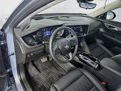 Used 2023 Buick Envision Avenir AWD/4WD image 9