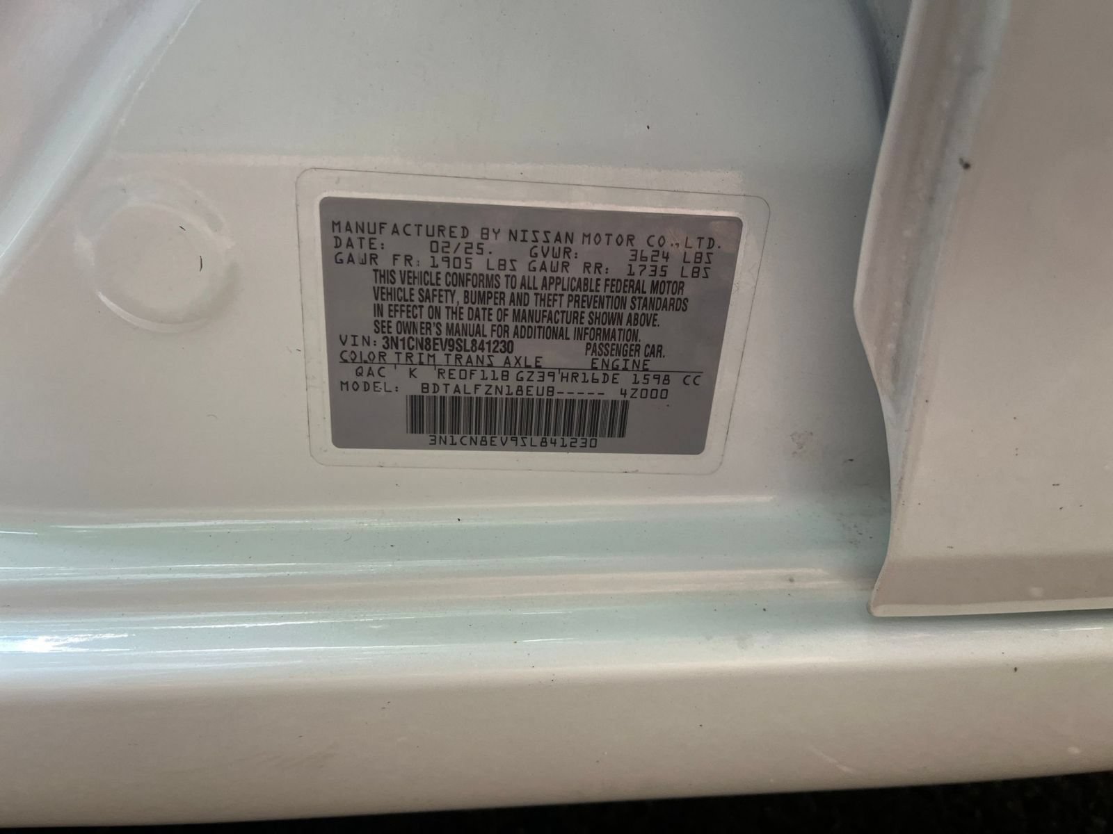 Used 2025 Nissan Versa SV FWD image 30