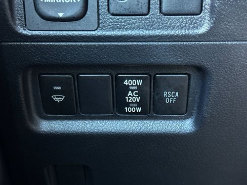 Used 2010 Toyota 4Runner Limited image 36