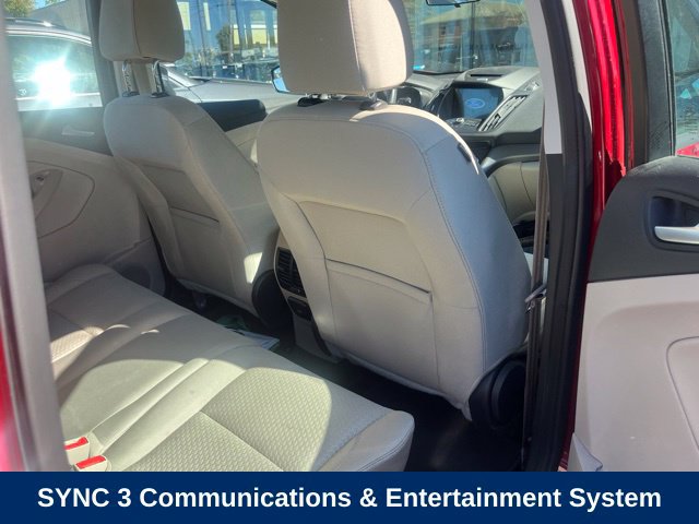 Used 2017 Ford C-MAX Energi SE w/ Equipment Group 401A FWD image 7