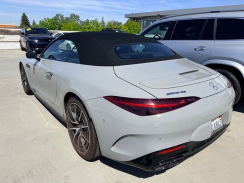 Used 2022 Mercedes-Benz SL 55 AMG 4MATIC image 5