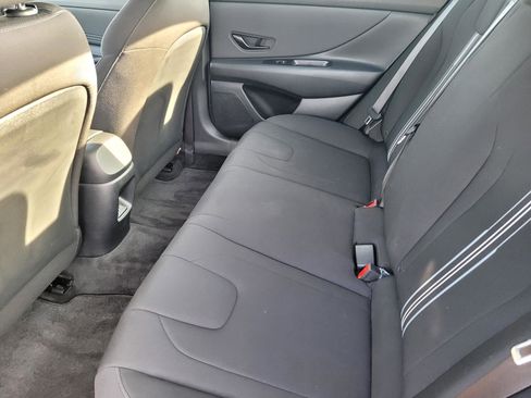 Certified 2025 Hyundai Elantra Sport w/ Cargo Package image 13