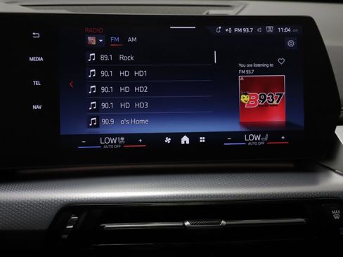 Used 2025 BMW X1 M35i AWD/4WD image 9