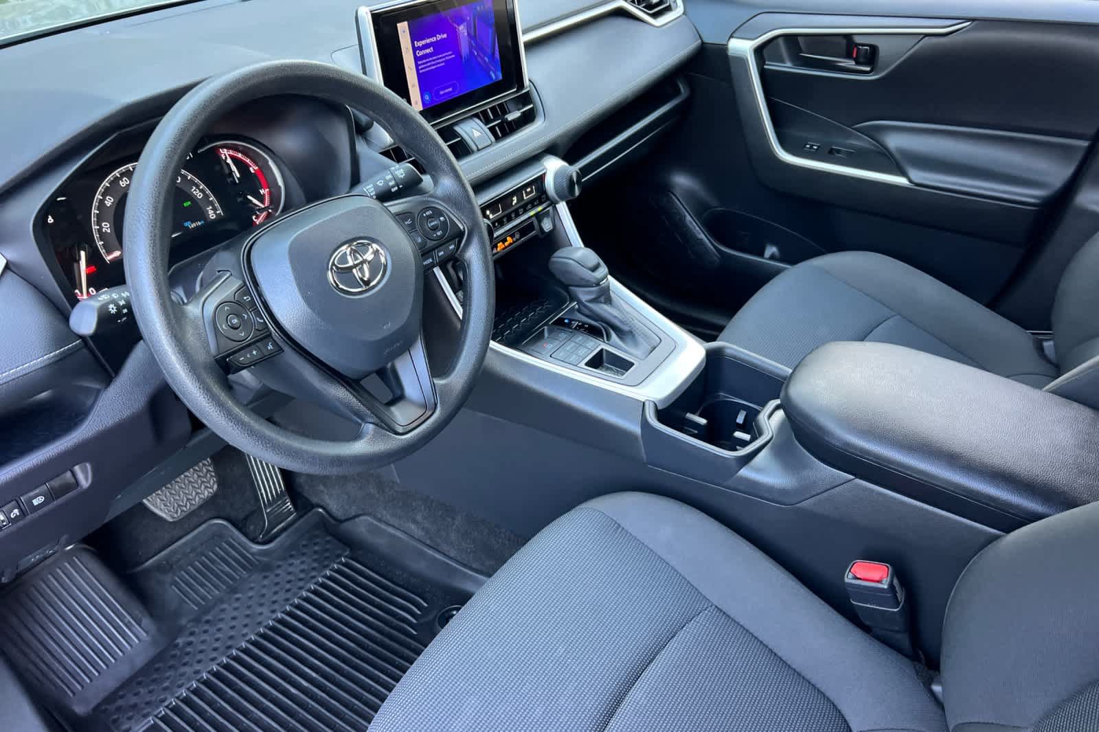 Certified 2025 Toyota RAV4 LE AWD/4WD image 11