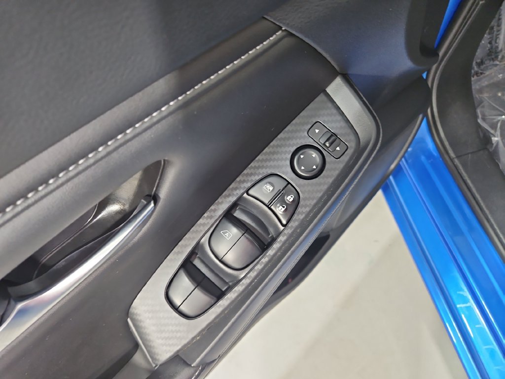 Used 2023 Nissan Sentra SV w/ All-Weather Package FWD image 12