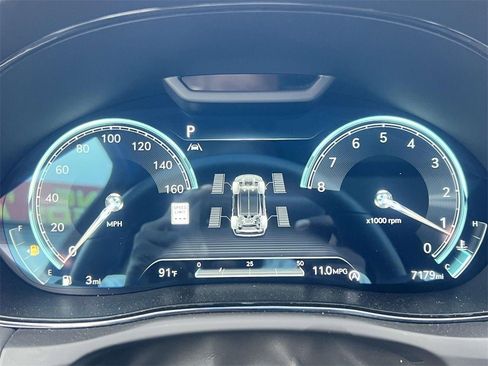 Used 2024 Genesis GV70 3.5T Sport w/ Sport Prestige Package image 28