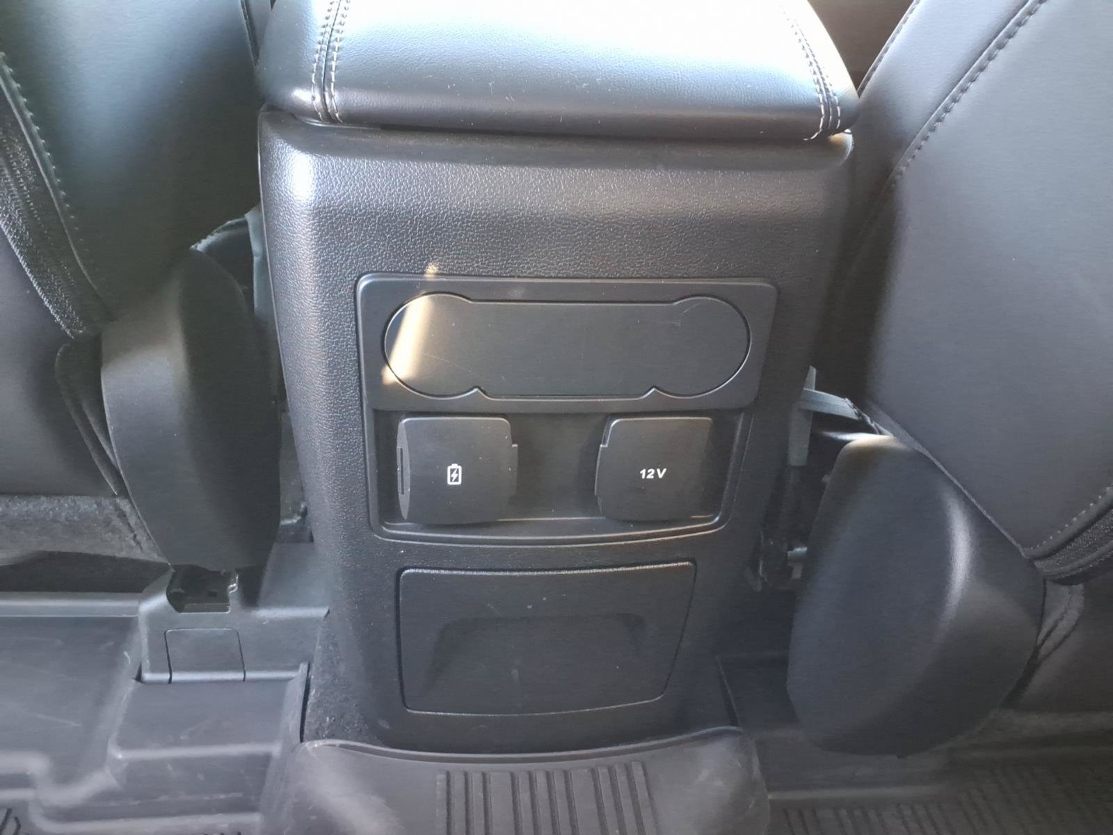 Used 2023 Ford Explorer XLT w/ Equipment Group 202A AWD/4WD image 16