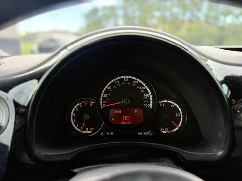 Used 2014 Volkswagen Beetle 2.5 FWD image 13