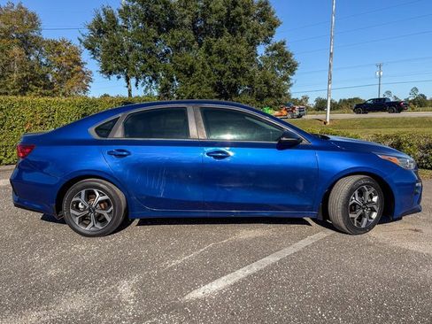 Used 2019 Kia Forte LXS image 2
